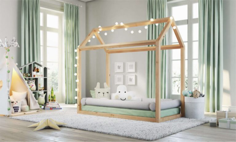 Decoração Montessoriana - quanto infantil com cama baixa em formato de casinha e luzes